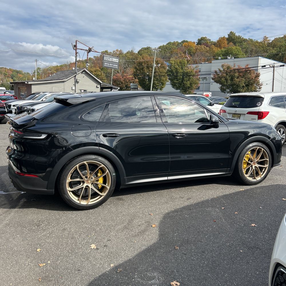 2025 Porsche Cayenne Turbo GT
