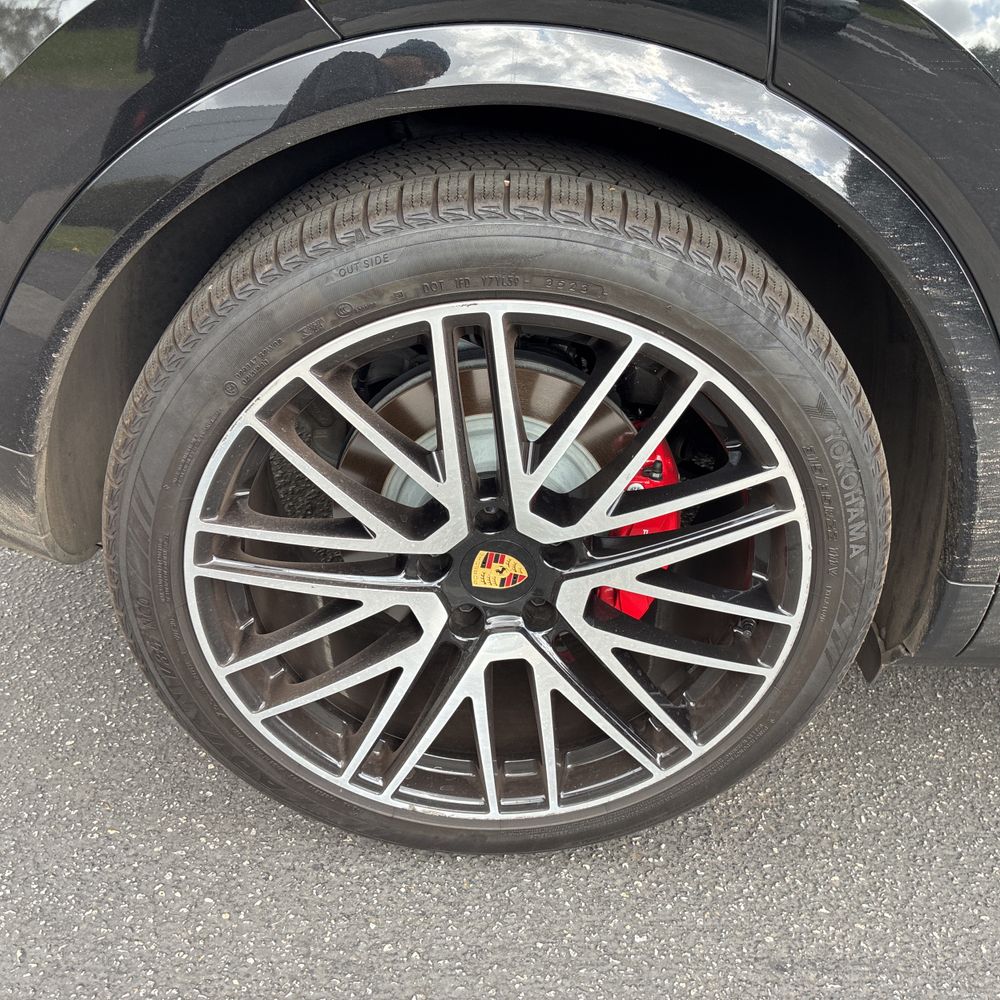 2024 Porsche Cayenne S