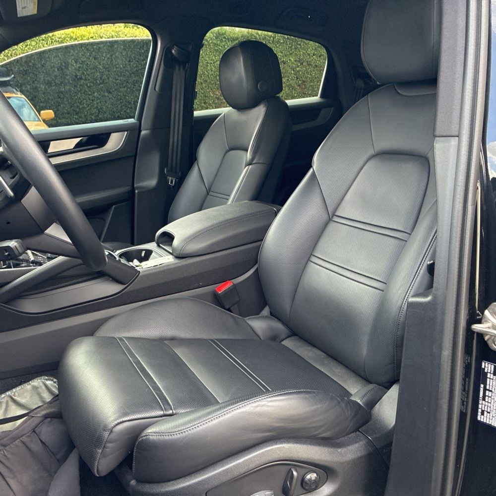 2024 Porsche Cayenne S