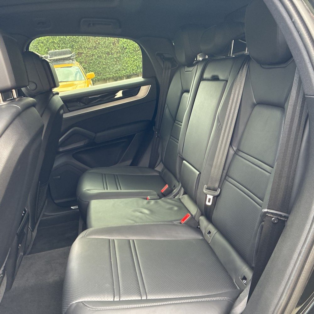 2024 Porsche Cayenne S