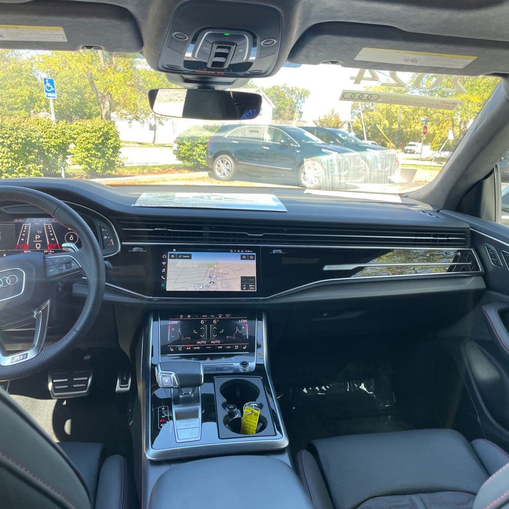2024 Audi RS Q8 Base