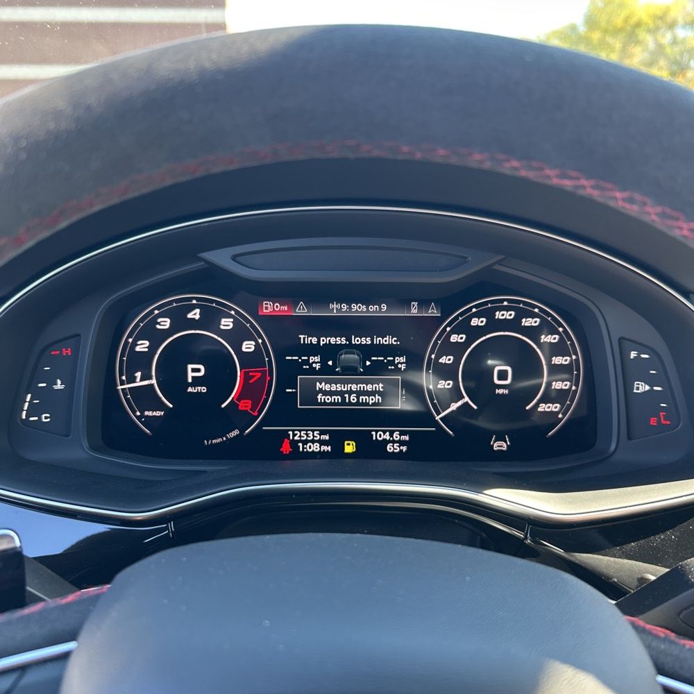 2023 Audi RS Q8