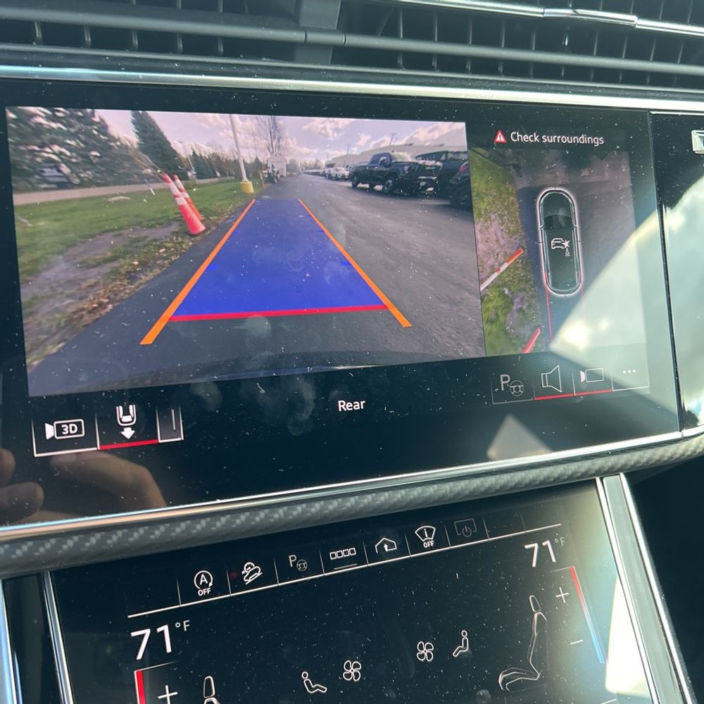 2024 Audi RS Q8 Base