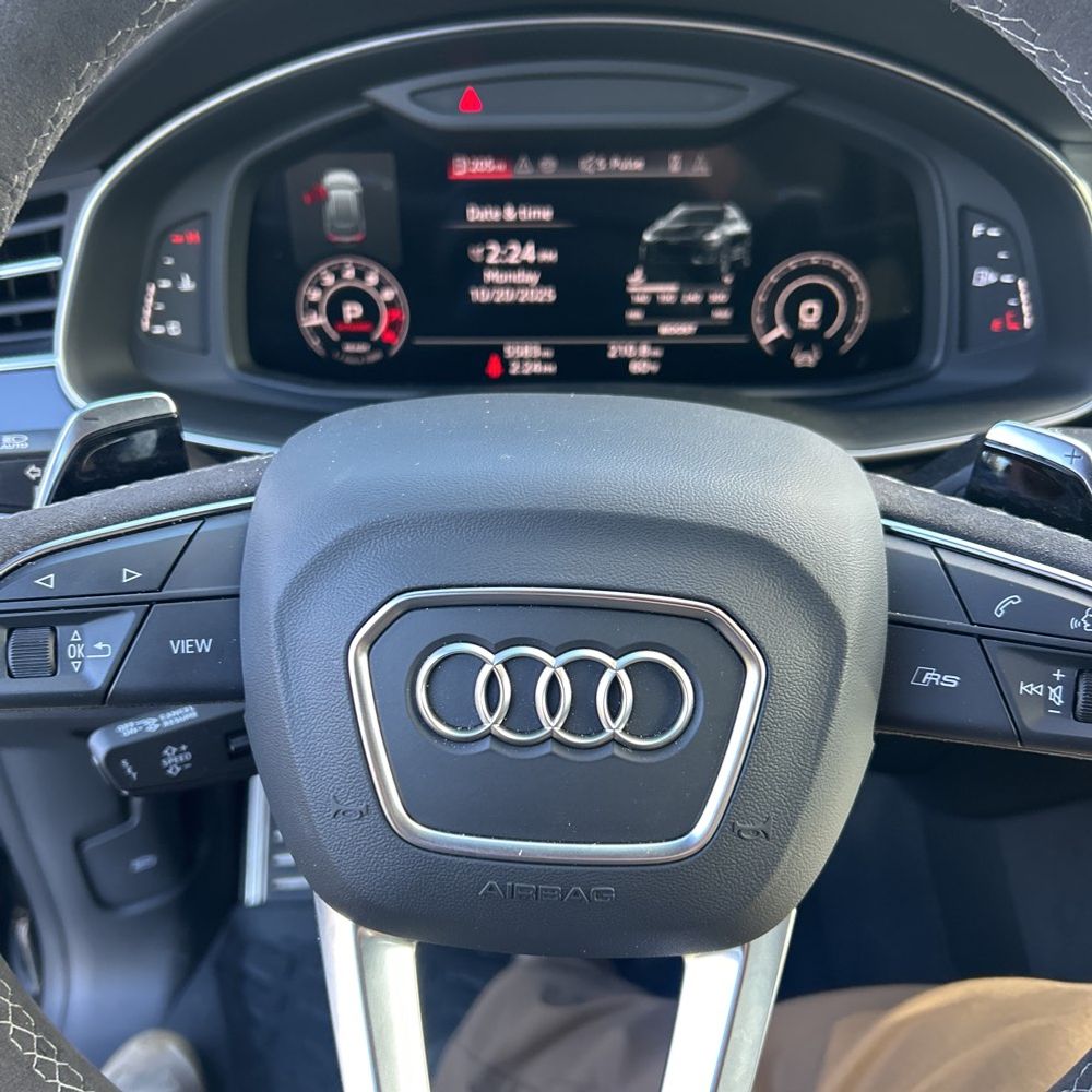 2024 Audi RS Q8 Base