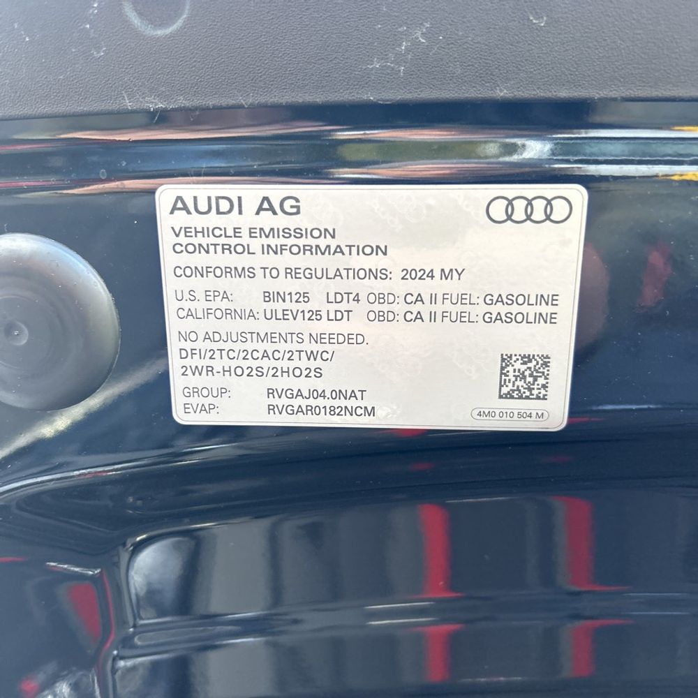 2024 Audi RS Q8 Base
