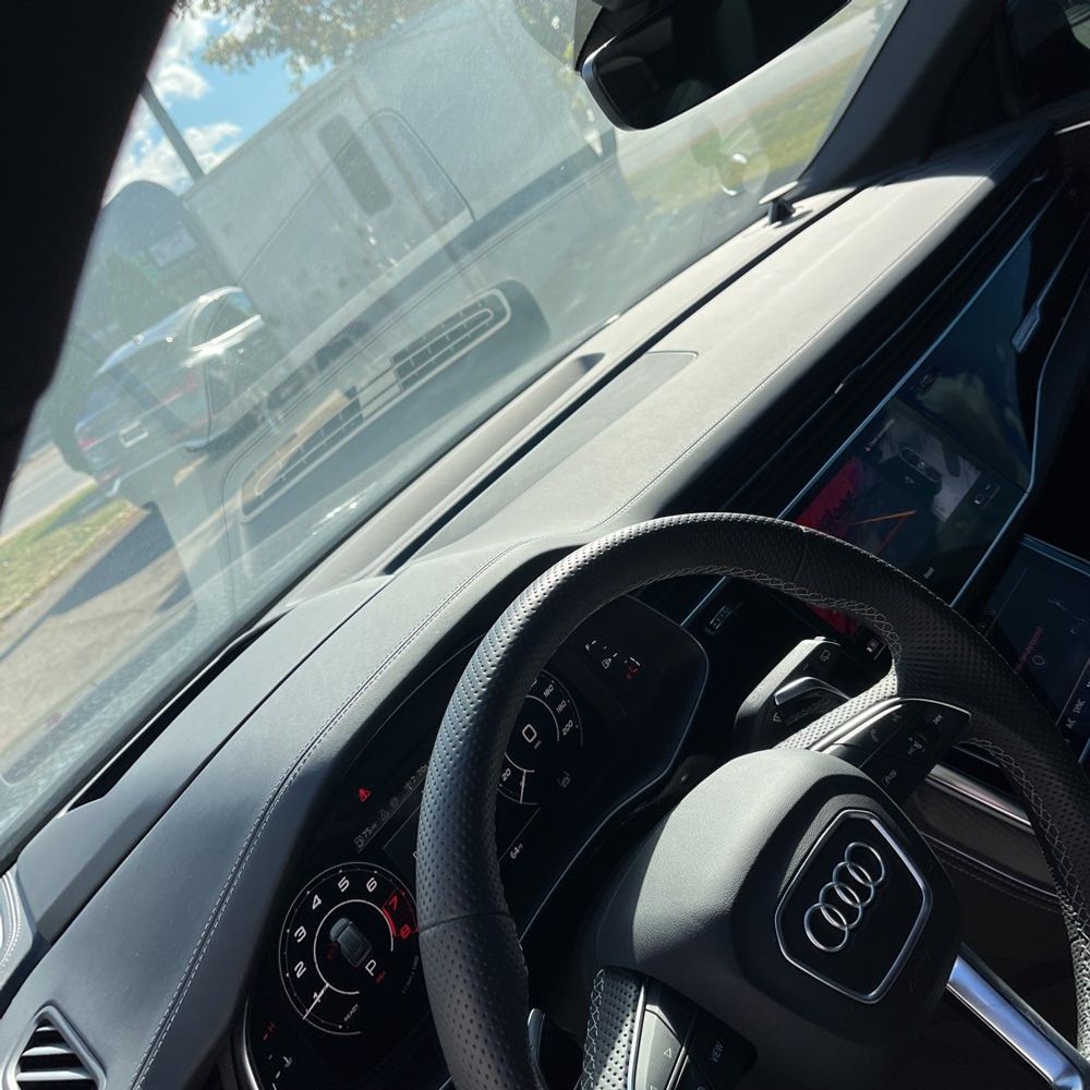 2024 Audi RS Q8 Base