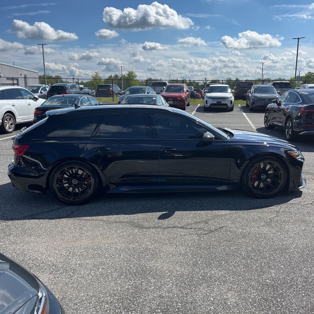 2023 Audi RS 6 Base