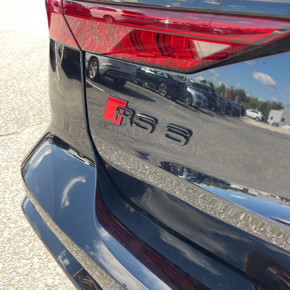 2023 Audi RS 6 Base