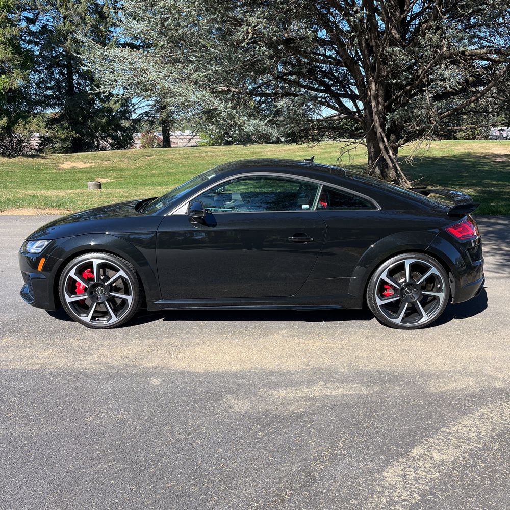 2021 Audi TT RS