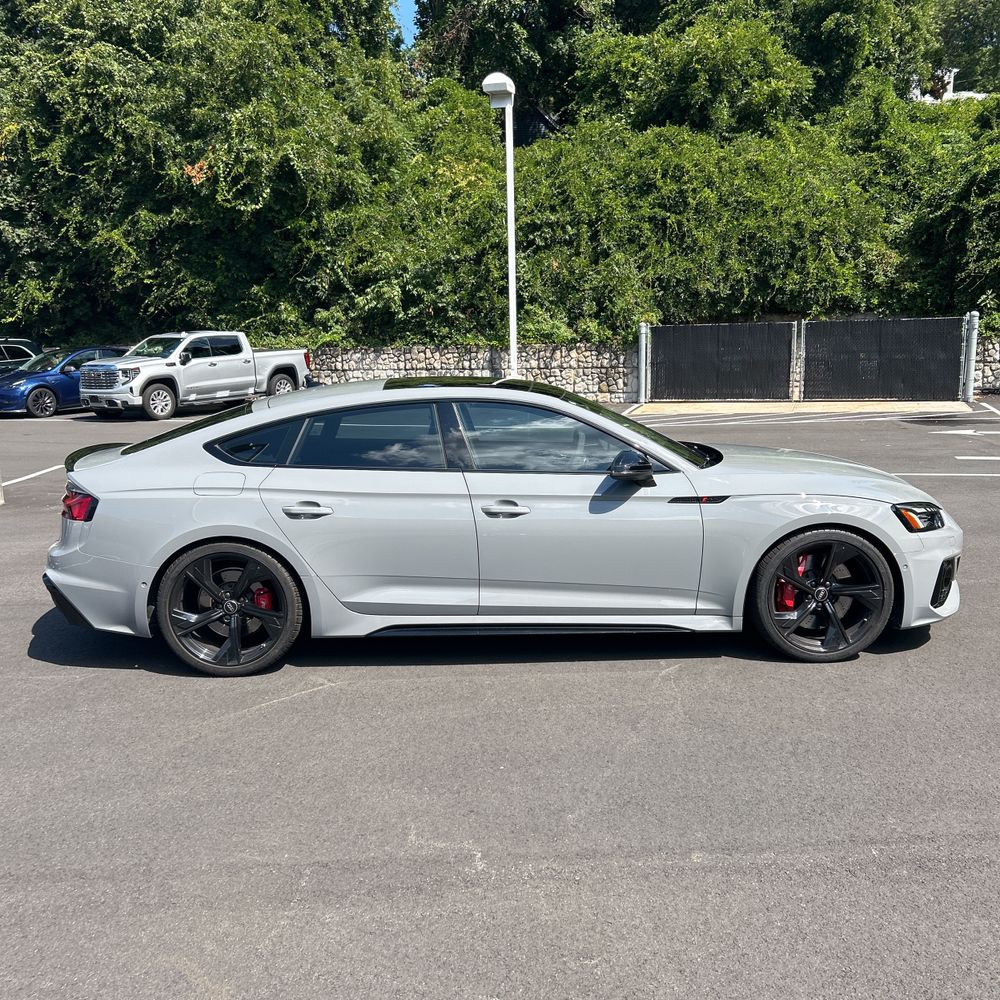 2022 Audi RS 5