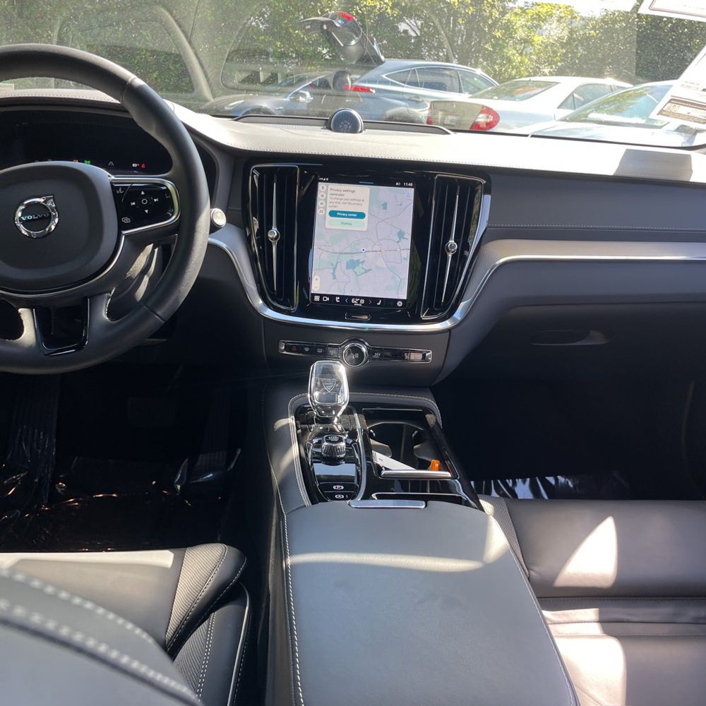 2025 Volvo V60 T8 - Polestar PHEV