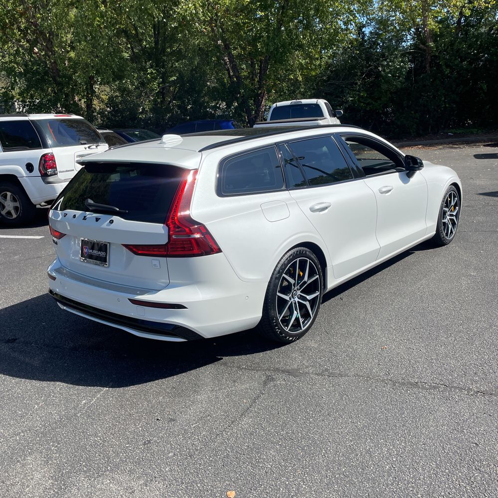 2025 Volvo V60 T8 - Polestar PHEV