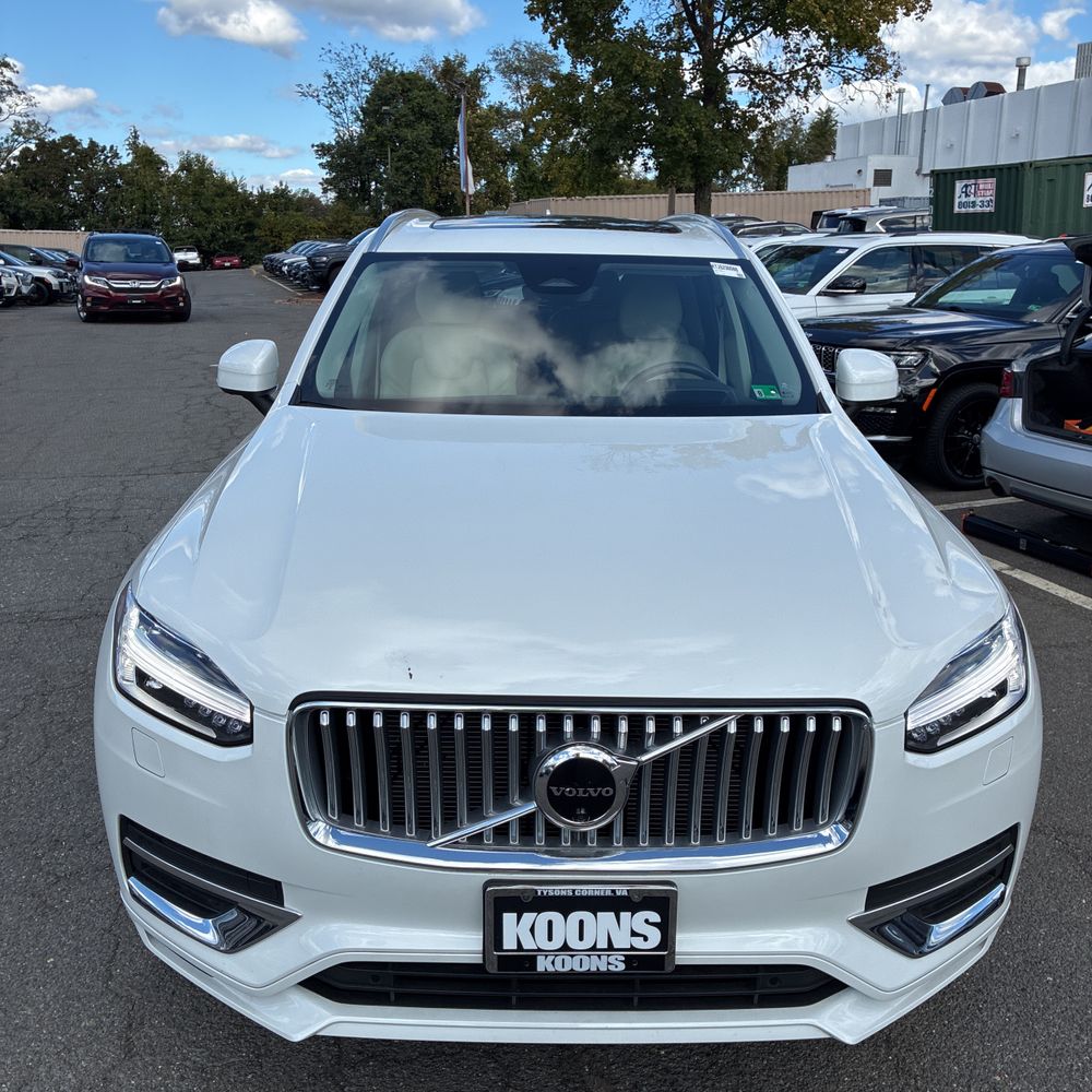 2023 Volvo XC90 B6 - Ultimate