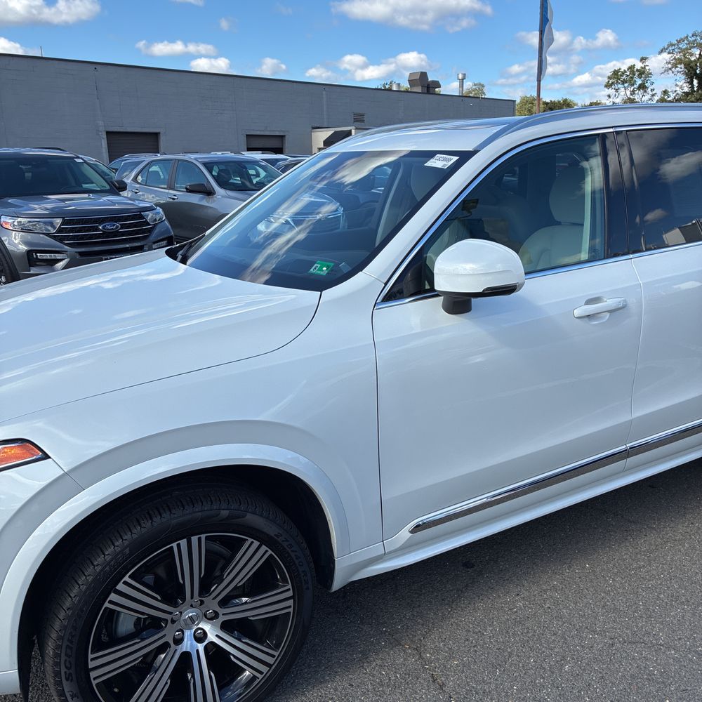 2023 Volvo XC90 B6 - Ultimate