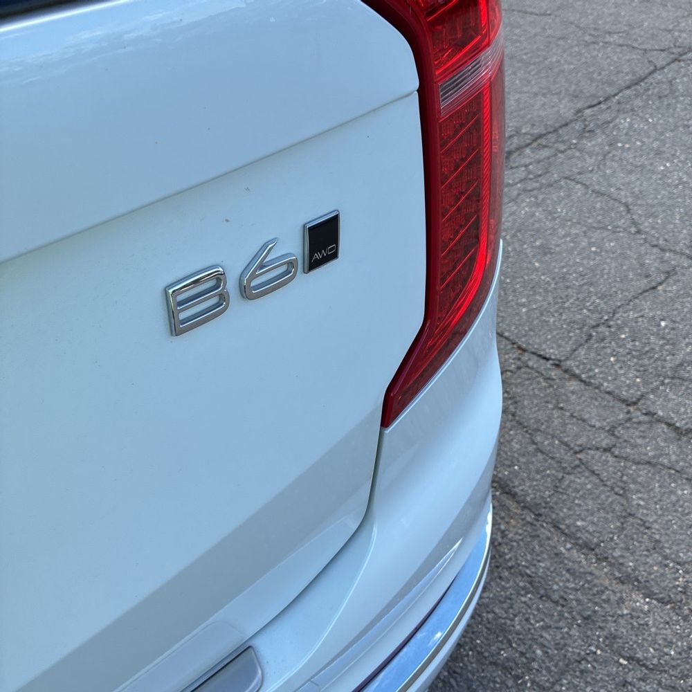 2023 Volvo XC90 B6 - Ultimate