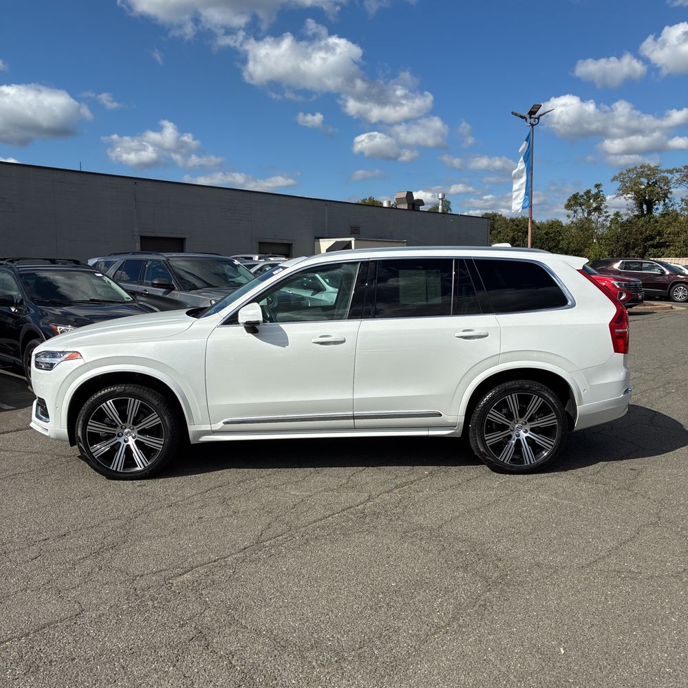 2023 Volvo XC90 B6 - Ultimate