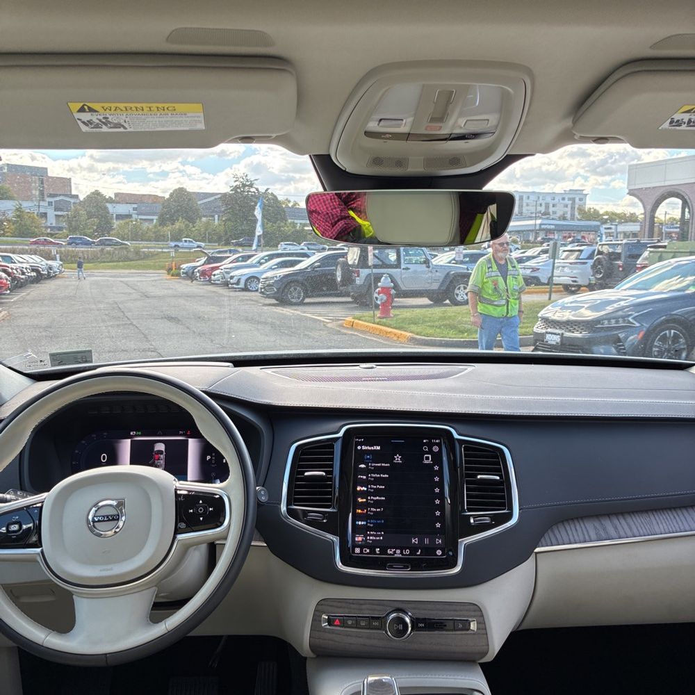2023 Volvo XC90 B6 - Ultimate