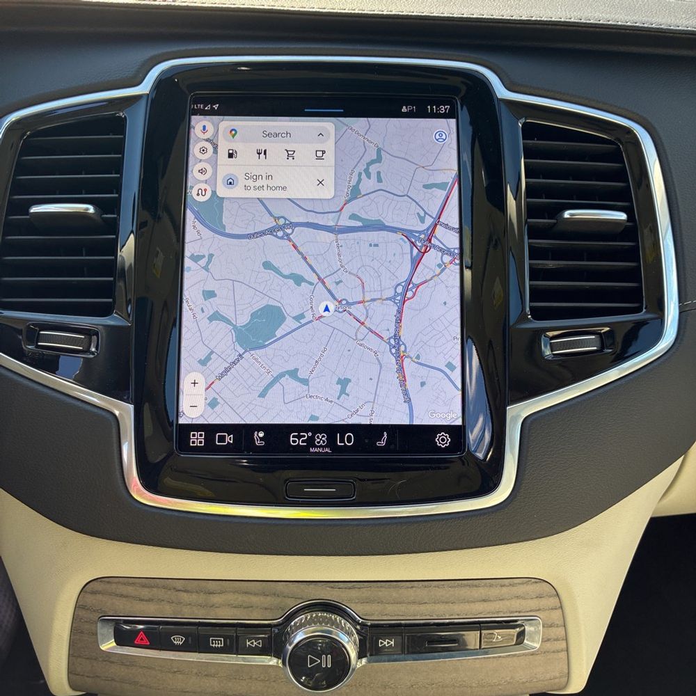 2023 Volvo XC90 B6 - Ultimate