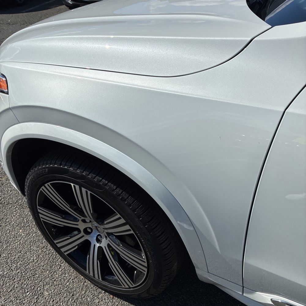 2023 Volvo XC90 B6 - Ultimate