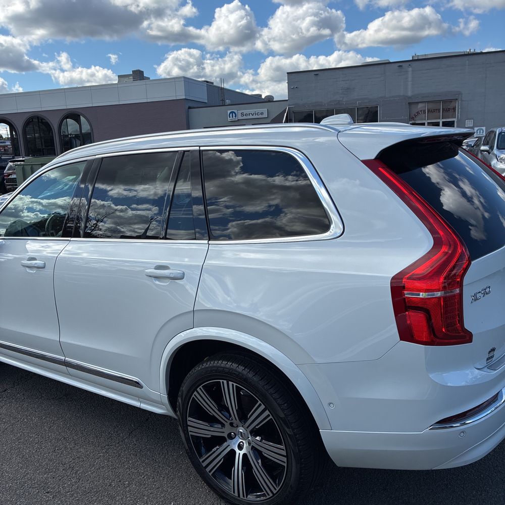 2023 Volvo XC90 B6 - Ultimate