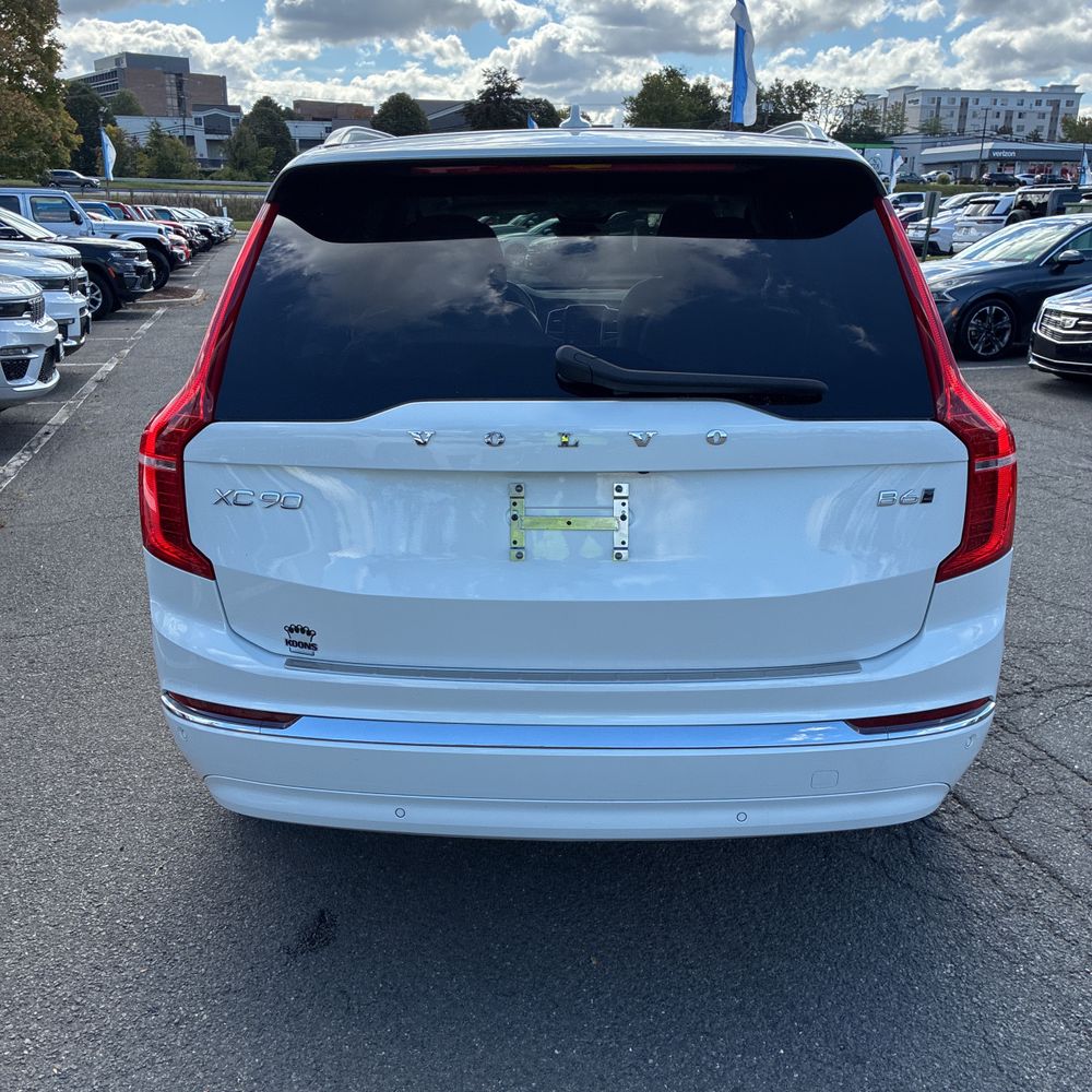 2023 Volvo XC90 B6 - Ultimate