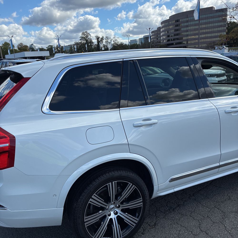 2023 Volvo XC90 B6 - Ultimate