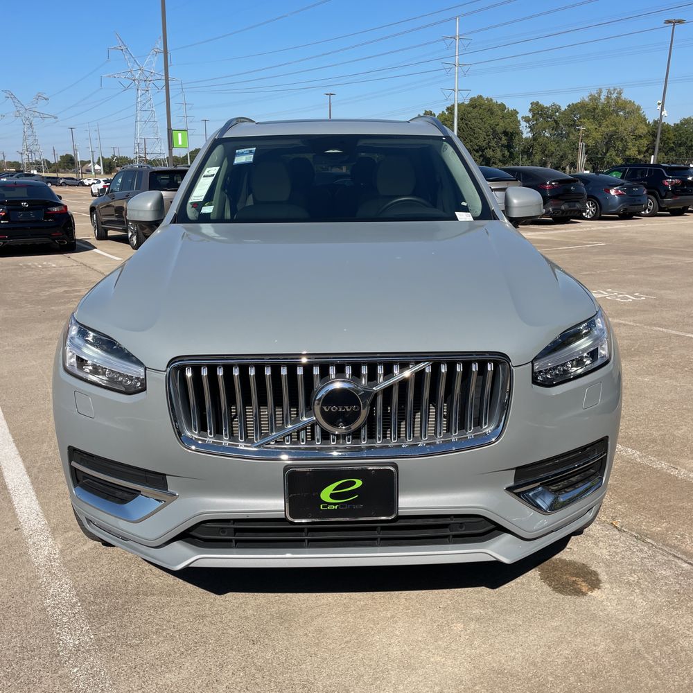 2024 Volvo XC90 B6 - Plus