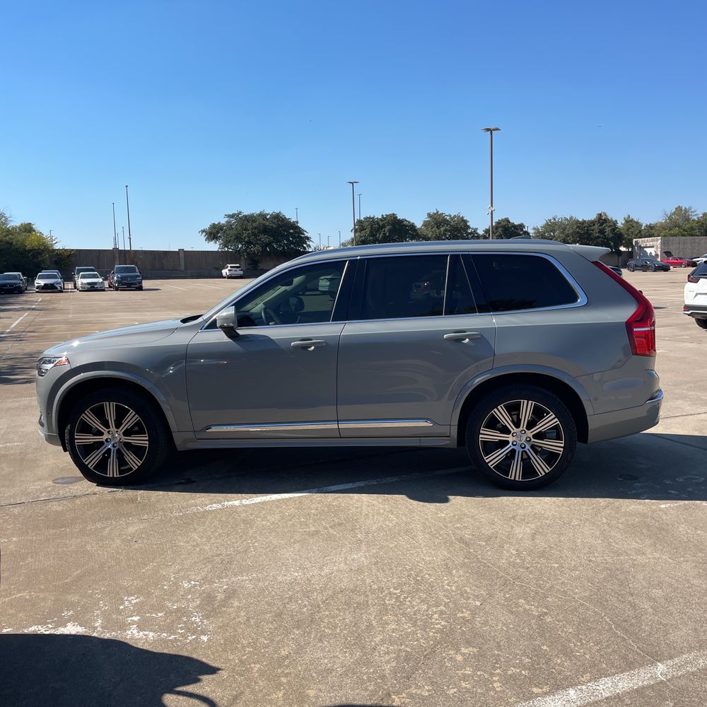 2024 Volvo XC90 B6 - Plus