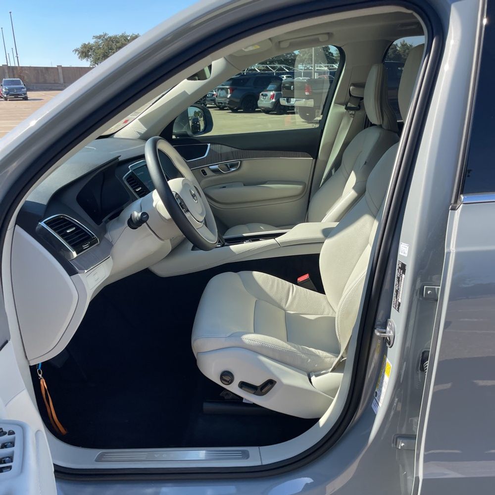 2024 Volvo XC90 B6 - Plus