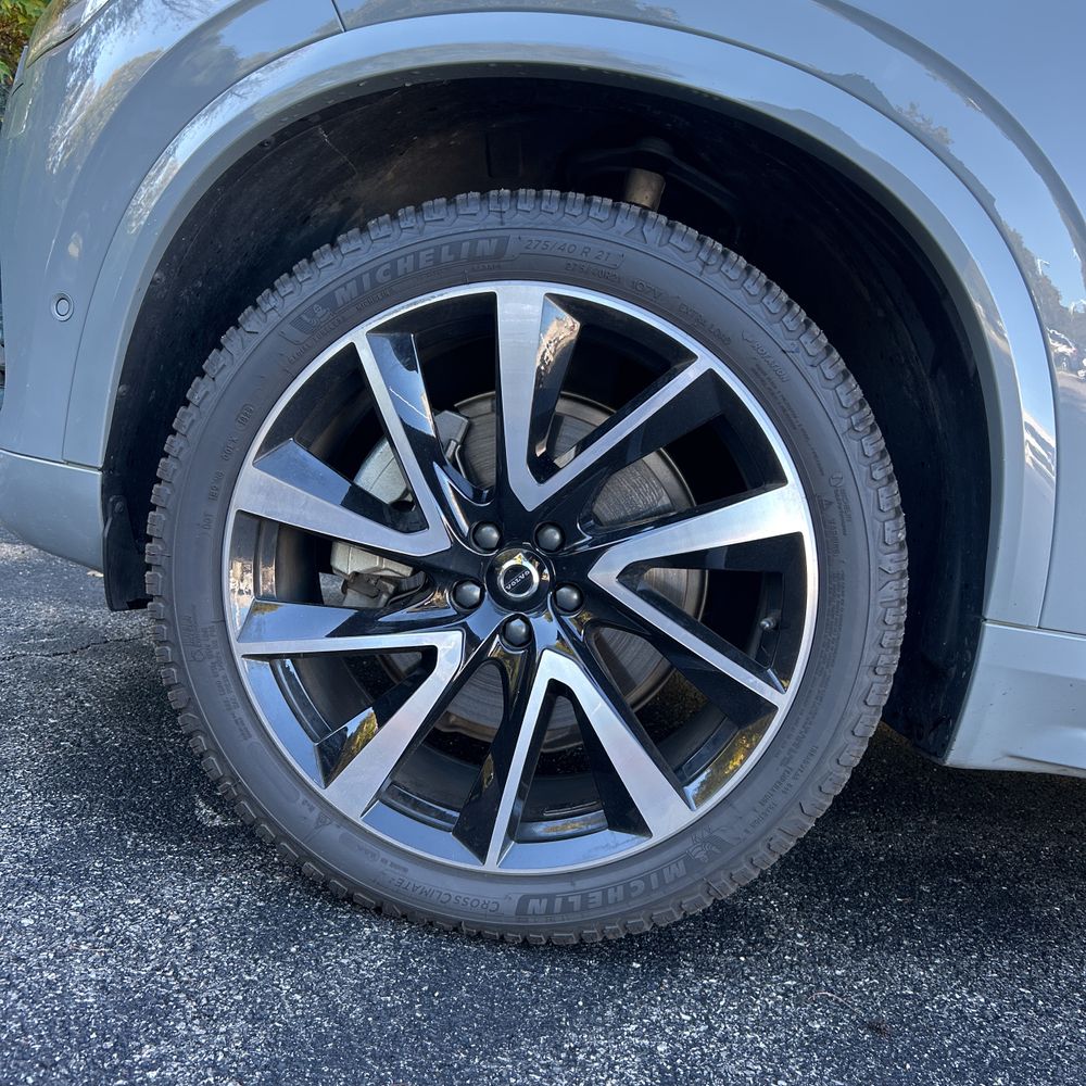 2024 Volvo XC90 B6 - Plus
