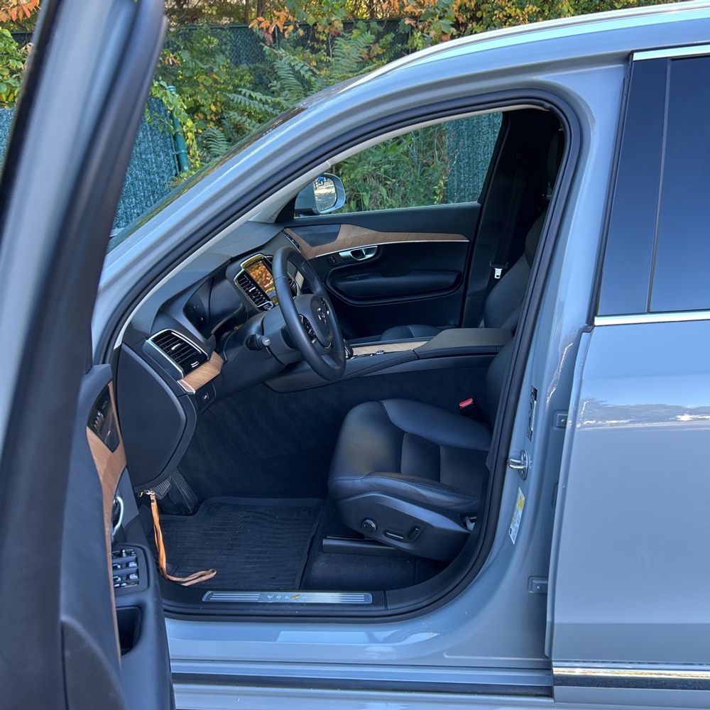 2024 Volvo XC90 B6 - Plus