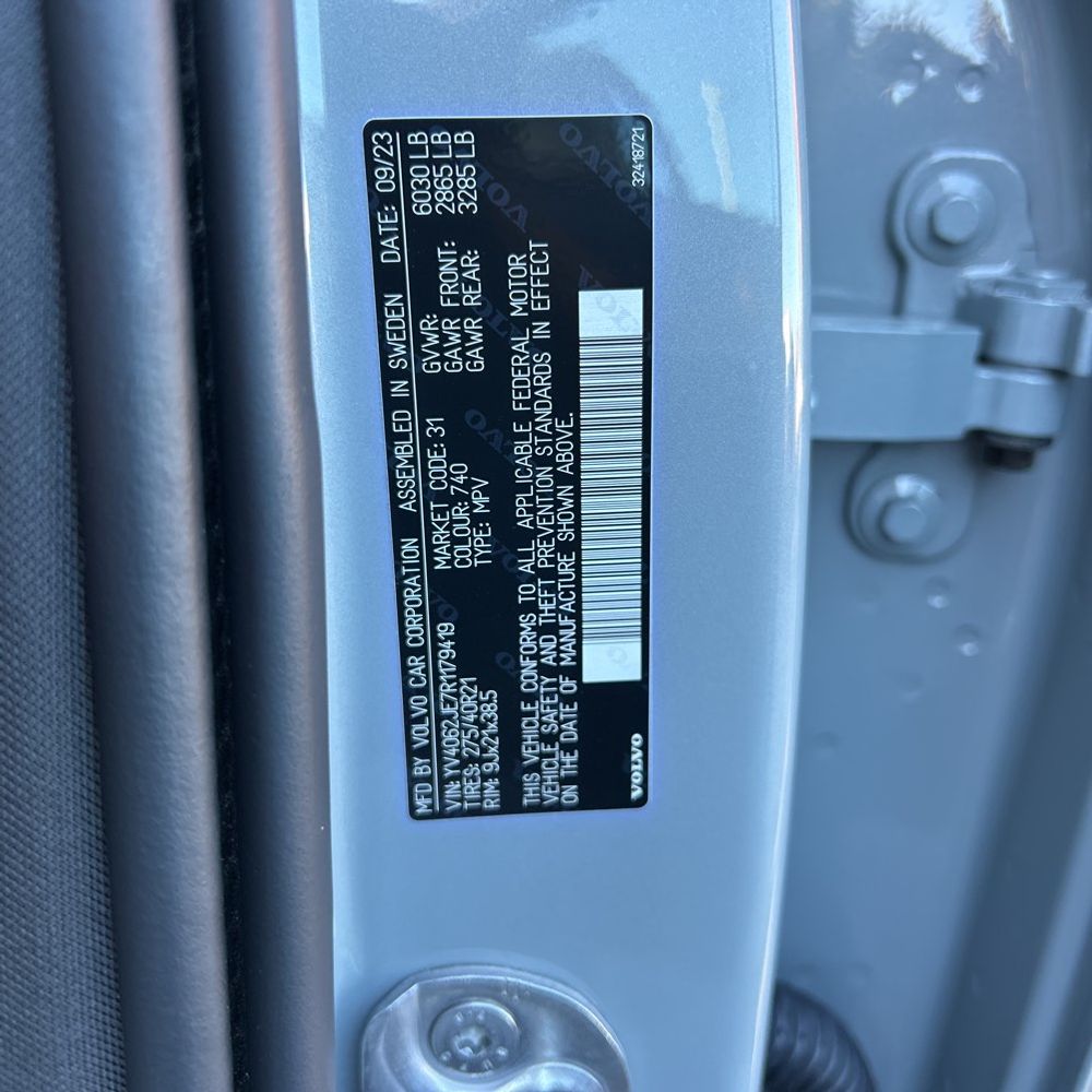 2024 Volvo XC90 B6 - Plus