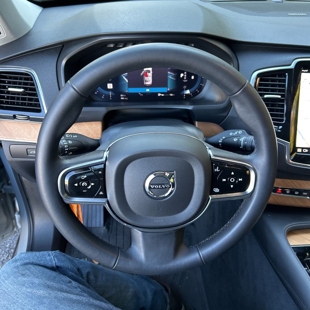 2024 Volvo XC90 B6 - Plus