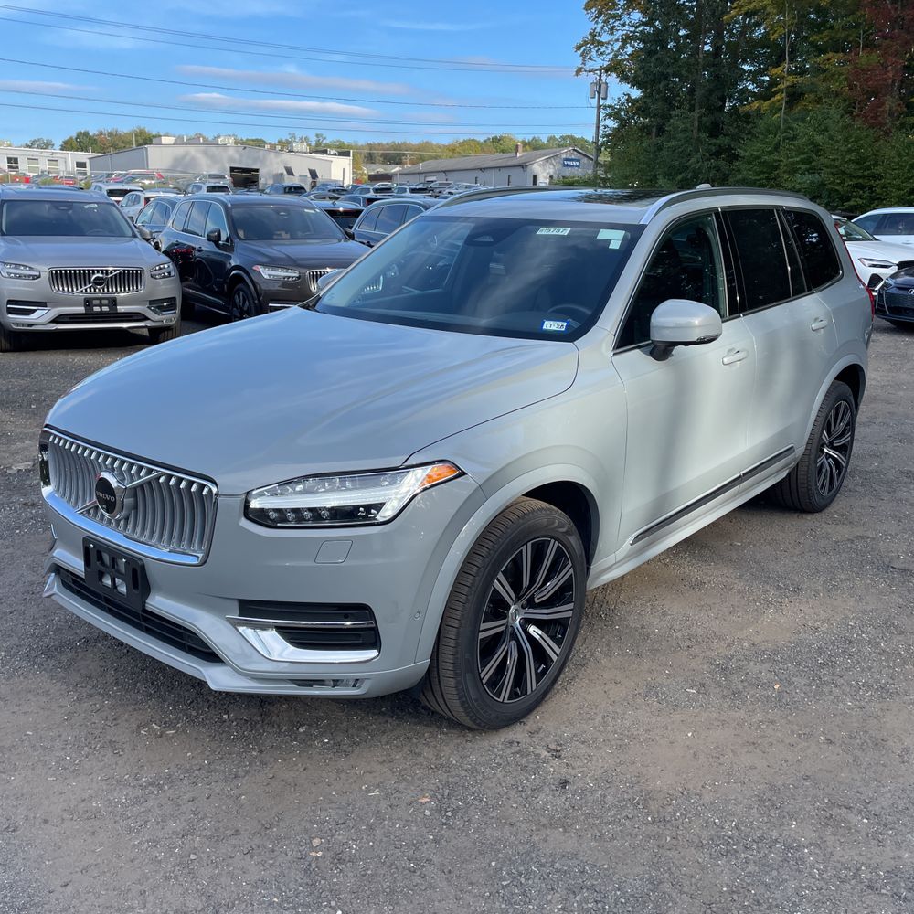 2025 Volvo XC90 2025.5 B6 - Plus