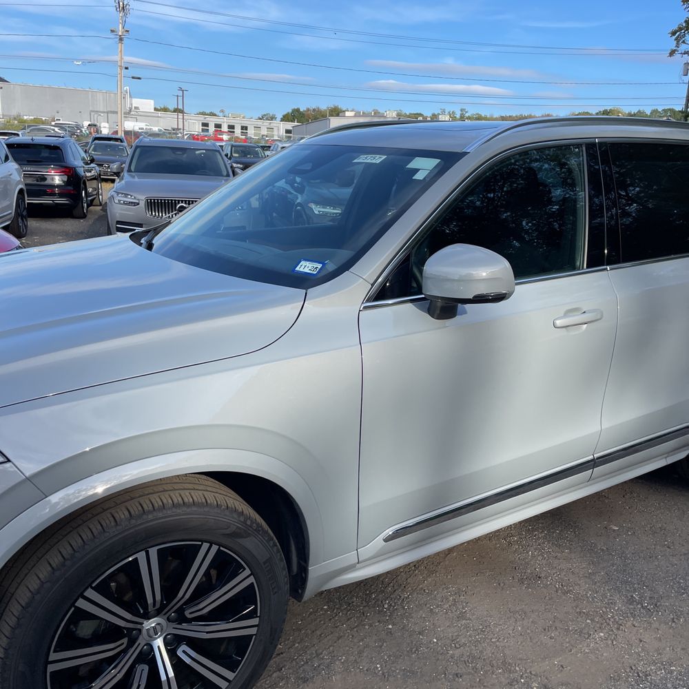 2025 Volvo XC90 2025.5 B6 - Plus