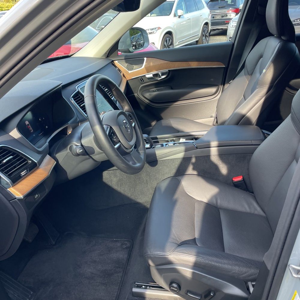 2025 Volvo XC90 2025.5 B6 - Plus