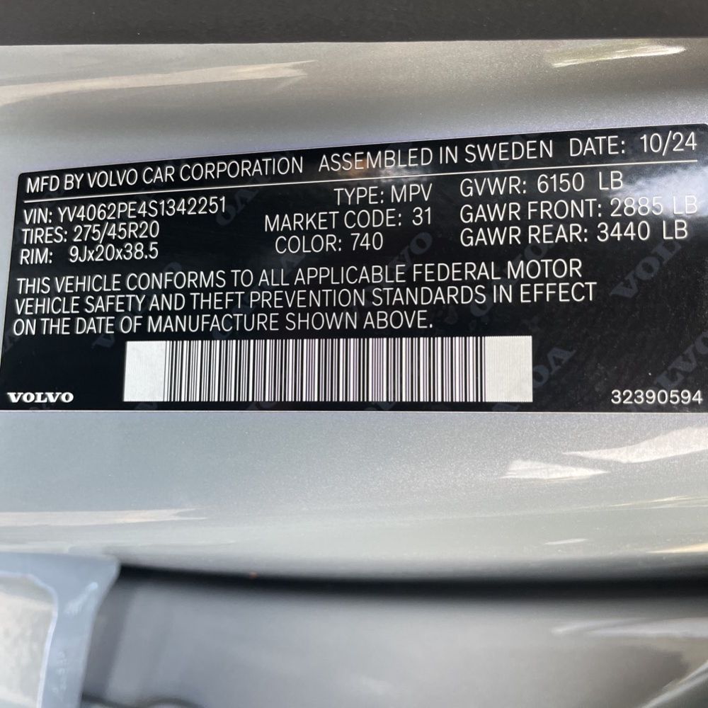 2025 Volvo XC90 2025.5 B6 - Plus