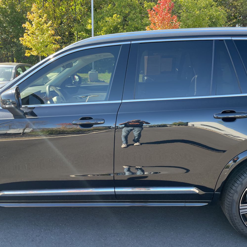 2025 Volvo XC90 B6 - Ultra