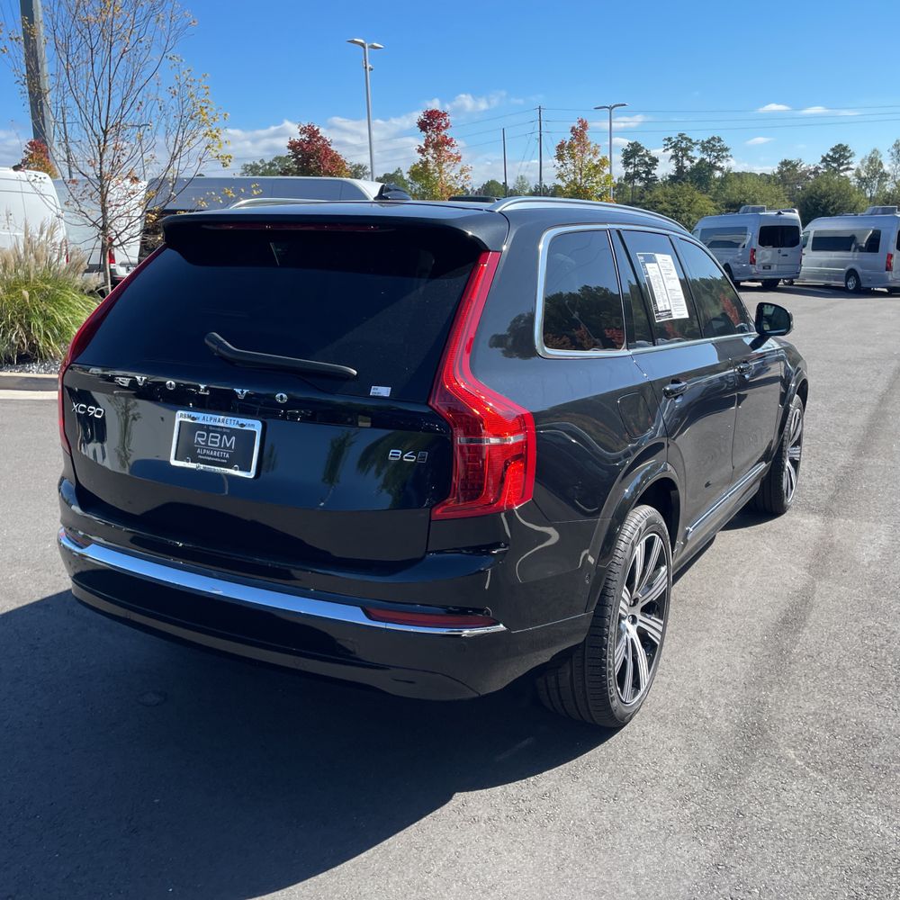 2025 Volvo XC90 B6 - Ultra
