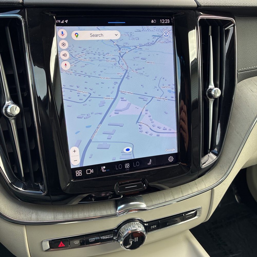 2023 Volvo XC60 B6 - Ultimate