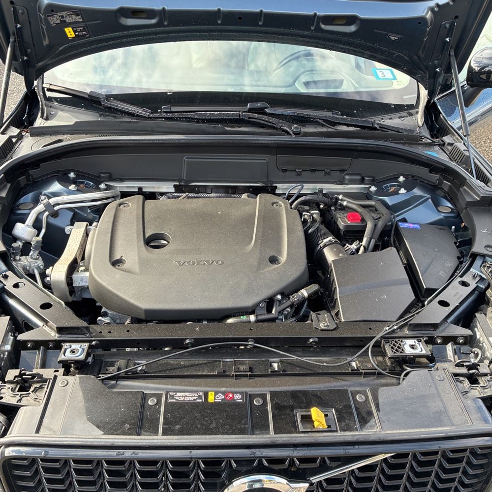 2023 Volvo XC60 B6 - Ultimate