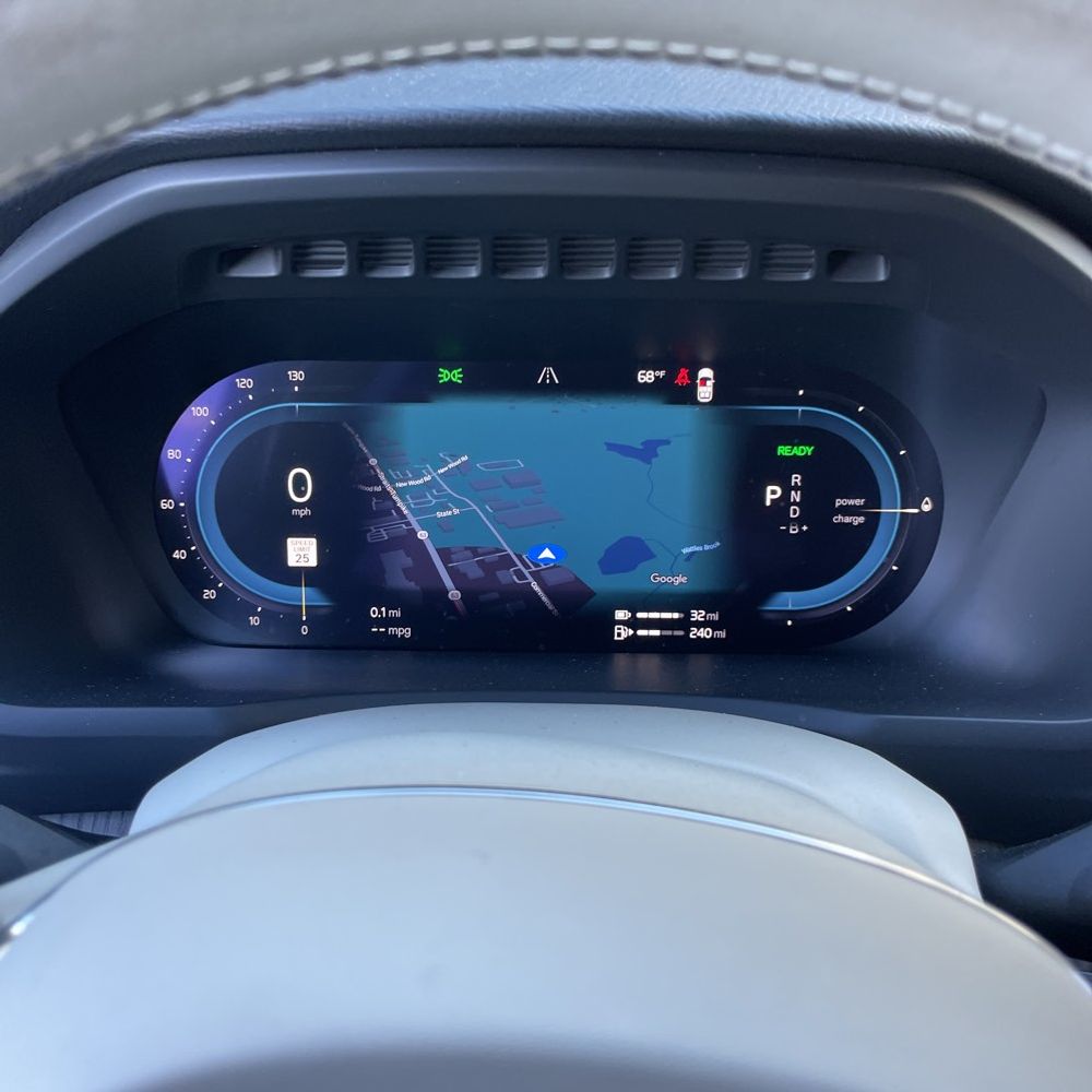 2024 Volvo XC90 T8 - Plus PHEV