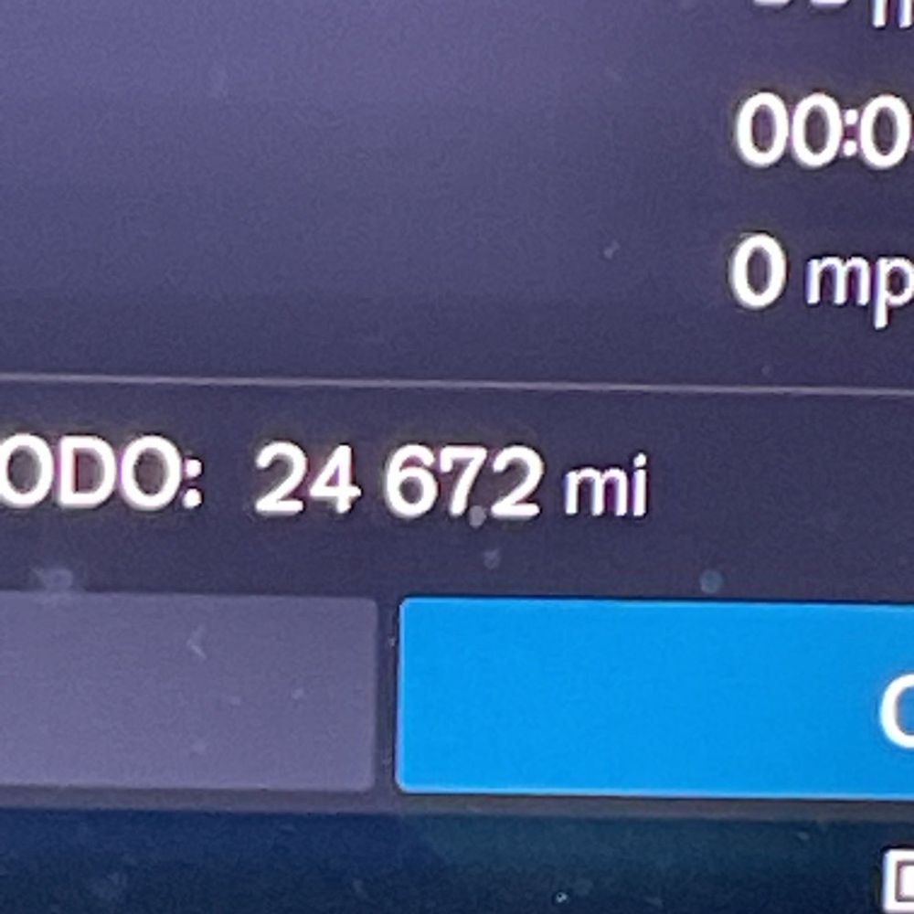 2024 Volvo XC90 T8 - Plus PHEV