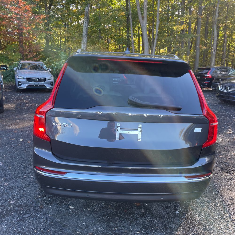 2024 Volvo XC90 T8 - Plus PHEV