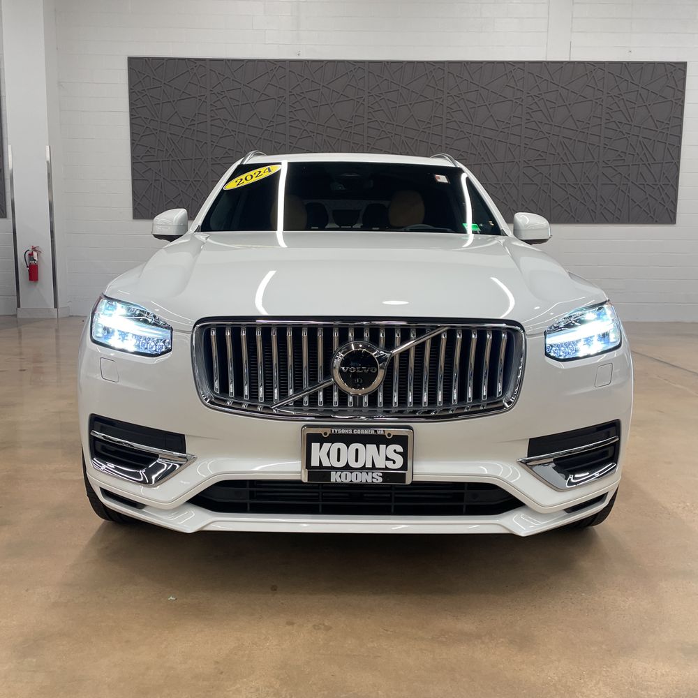 2024 Volvo XC90 T8 - Ultimate PHEV