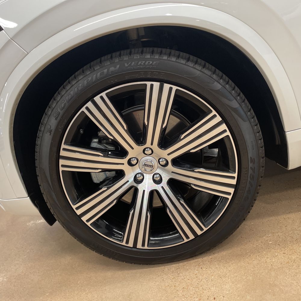 2024 Volvo XC90 T8 - Ultimate PHEV