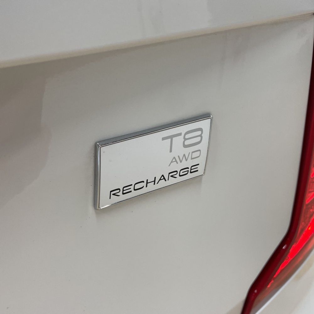 2024 Volvo XC90 T8 - Ultimate PHEV