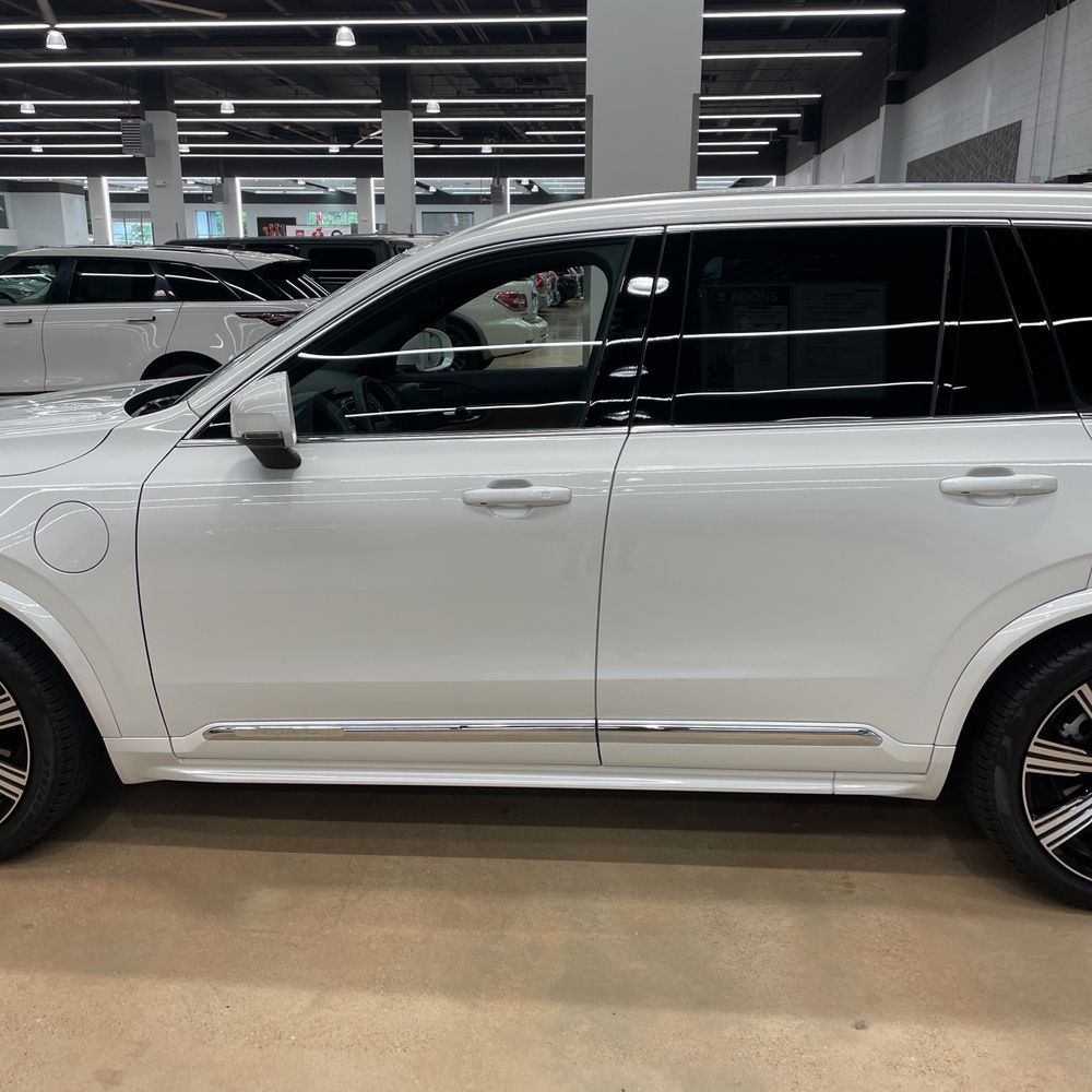 2024 Volvo XC90 T8 - Ultimate PHEV