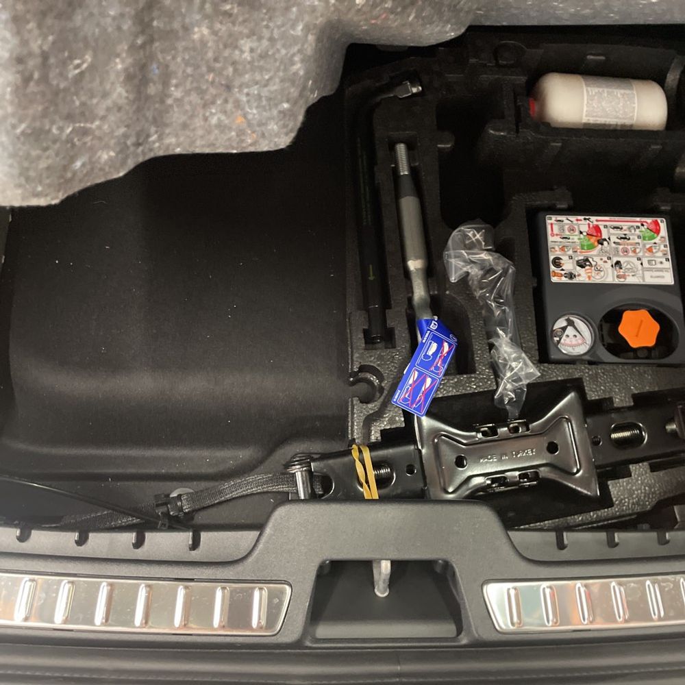 2024 Volvo XC90 T8 - Ultimate PHEV