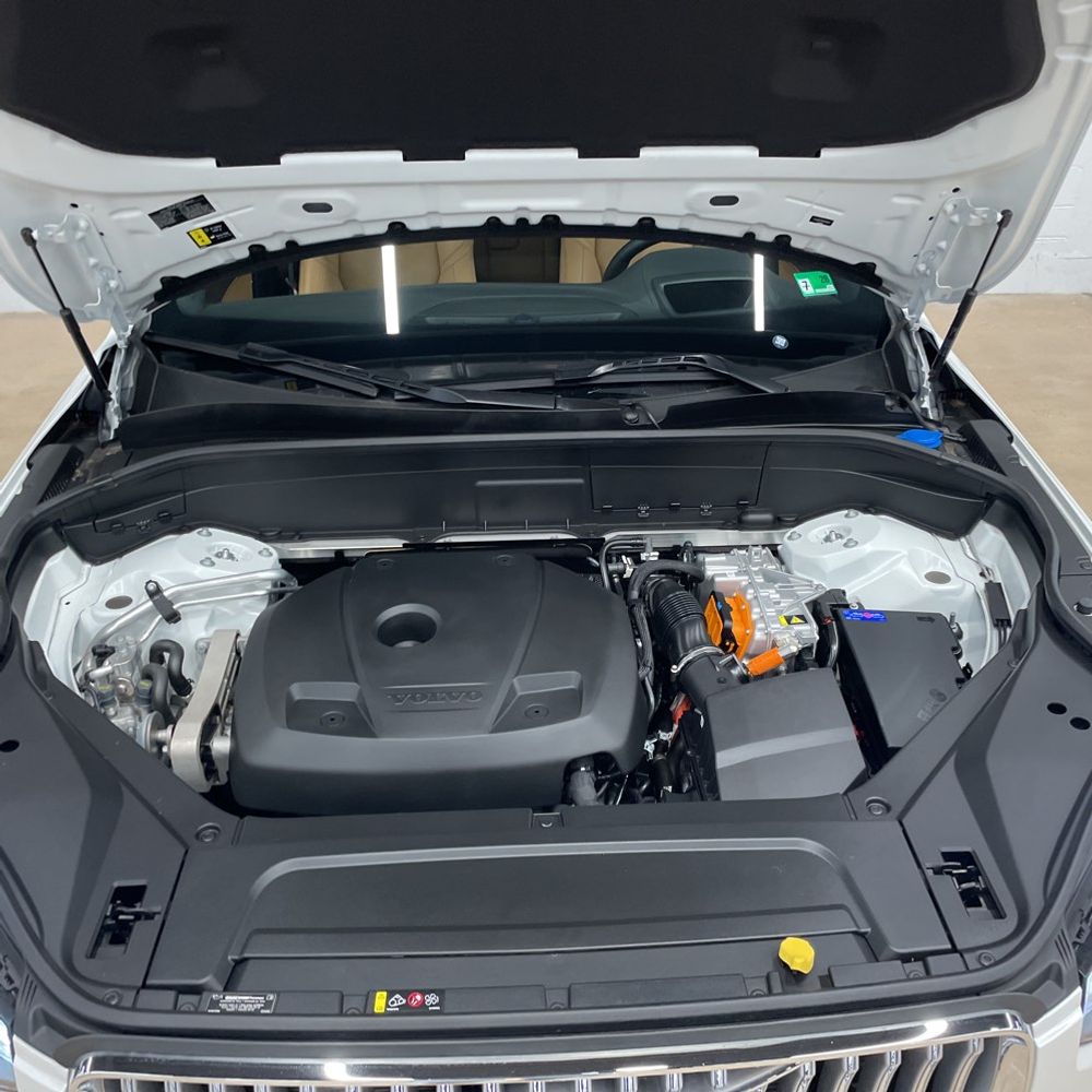 2024 Volvo XC90 T8 - Ultimate PHEV